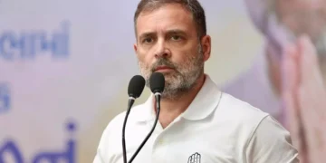 ಜಮ್ಮು: ಪ್ರಧಾನಿ ಮೋದಿ ಮಾನಸಿಕವಾಗಿ ಕುಗ್ಗಿದ್ದಾರೆ, ಇನ್ನು ಕೆಲ ದಿನಗಳಲ್ಲಿ ಅವರ ಸರ್ಕಾರವನ್ನು ಕಿತ್ತೆಸೆಯುತ್ತೇವೆ: ರಾಹುಲ್ ಗಾಂಧಿ