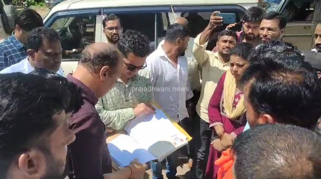 ವಿವಾದದಲ್ಲಿರುವ ಪುತ್ತೂರು-ಉಪ್ಪಿನಂಗಡಿ ರಸ್ತೆಯ ದಾರಂದಕುಕ್ಕು ಪ್ರಯಾಣಿಕರ ತಂಗುದಾಣ