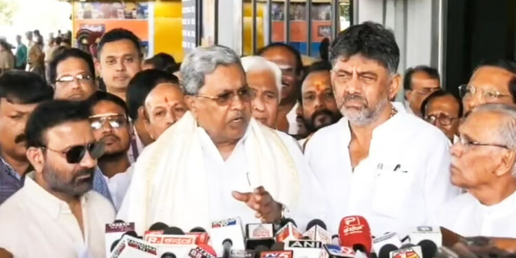 ಬೆಂಗಳೂರು: ಹಳೇ ಹುಬ್ಬಳ್ಳಿ ಗಲಭೆ ಪ್ರಕರಣ ವಾಪಸ್, ಬಿಜೆಪಿಯಿಂದ ಪ್ರತಿಭಟನೆ. ” ಕೋರ್ಟ್ ಅನುಮತಿ ನೀಡಿದರಷ್ಟೇ ಪ್ರಕರಣ ವಾಪಸ್: ಸಿಎಂ ಸಿದ್ದರಾಮಯ್ಯ.