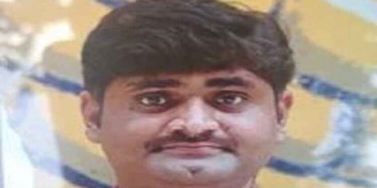 ದಾವಣಗೆರೆ: ಹಿಂದುಗಳ ಹೆಸರಿನಲ್ಲಿ ಜೀವನ ನಡೆಸುತ್ತಿದ್ದ ಪಾಕಿಸ್ತಾನಿ ಪ್ರಜೆಗಳ ಬಂಧನ