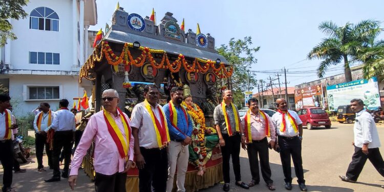 87 ನೇ ಅಖಿಲ ಭಾರತ ಕನ್ನಡ ಸಾಹಿತ್ಯ ಸಮ್ಮೇಳನದ ಕನ್ನಡ ಭುವನೇಶ್ವರಿಯ ರಥ ಪುತ್ತೂರಿಗೆ