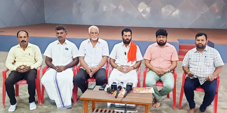 ಪುತ್ತಿಲ ಪರಿವಾರ ಸೇವಾ ಟ್ರಸ್ಟ್ (ರಿ ) ಸಮಿತಿಯಿಂದ ಡಿಸೆoಬರ್ 28 – 29ರಂದು ಪುತ್ತೂರಿನಲ್ಲಿ 2 ನೇ ವರ್ಷದ “ವೈಭವದ ಶ್ರೀನಿವಾಸ ಕಲ್ಯಾಣೊತ್ಸವ ” ಧರ್ಮ ಸಂಗಮ