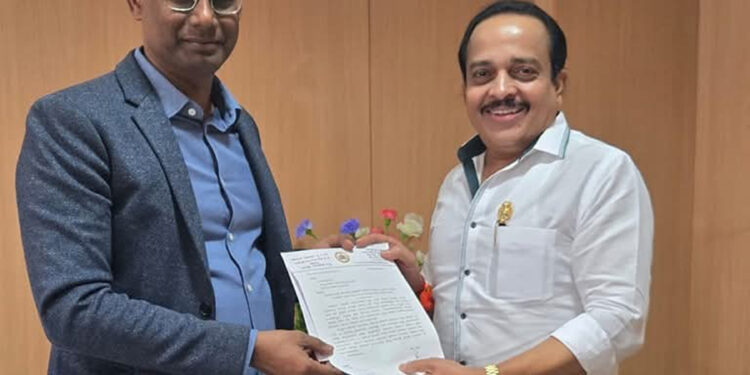 ಮುಂಡೂರು ಗ್ರಾಮದಲ್ಲಿ ಪುತ್ತೂರು ತಾಲೂಕು ಕ್ರೀಡಾಂಗಣ: 20 ಕೋಟಿ ಅನುದಾನಕ್ಕೆ ಶಾಸಕ ಅಶೋಕ್ ರೈ ಮನವಿ