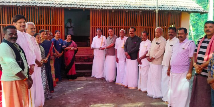 ಪೆರಾಜೆ ಗುತ್ತು ಅರಸು ಗುಡ್ಡ ಚಾಮುಂಡಿ, ಪ್ರಧಾನಿ ಪಂಜುರ್ಲಿ, ಬಂಟೆದಿ ಮಲೆಕೊರತಿ ಮತ್ತು ಜುಮಾದಿ ಬಂಟ ದೈವಗಳ ಬಾಲಾಲಯ ಪ್ರತಿಷ್ಠೆ ಮತ್ತು ಗ್ರಾಮಸ್ಥರ ಕರಸೇವೆ ಕಾರ್ಯಕ್ರಮ