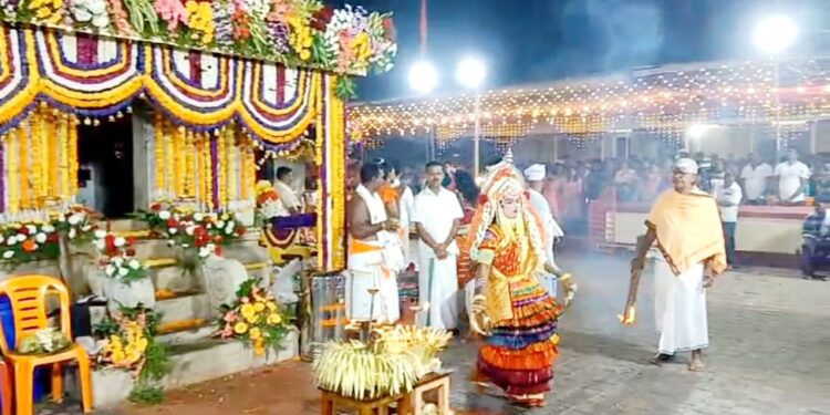 ಪುತ್ತೂರಿನ ಎರಡನೇ ಅತಿ ದೊಡ್ಡ ಜಾತ್ರೆ ಕಲ್ಲೇಗ ಶ್ರೀ ಕಲ್ಕುಡ ಕಲ್ಲುರ್ಟಿ ದೈವಗಳ ವರ್ಷಾವಧಿ ನೇಮೋತ್ಸವ.