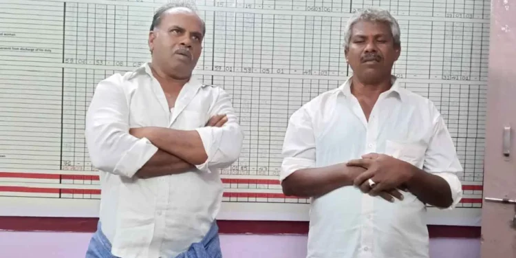 ಜ್ಯೋತಿಷಿ ಮಾತು ಕೇಳಿ ನಿಧಿ ಆಸೆಗಾಗಿ ಚಪ್ಪಲಿ ಹೊಲೆಯುವ ಕಾರ್ಮಿಕನನನ್ನು ಬರ್ಬರವಾಗಿ ಕೊಲೆ