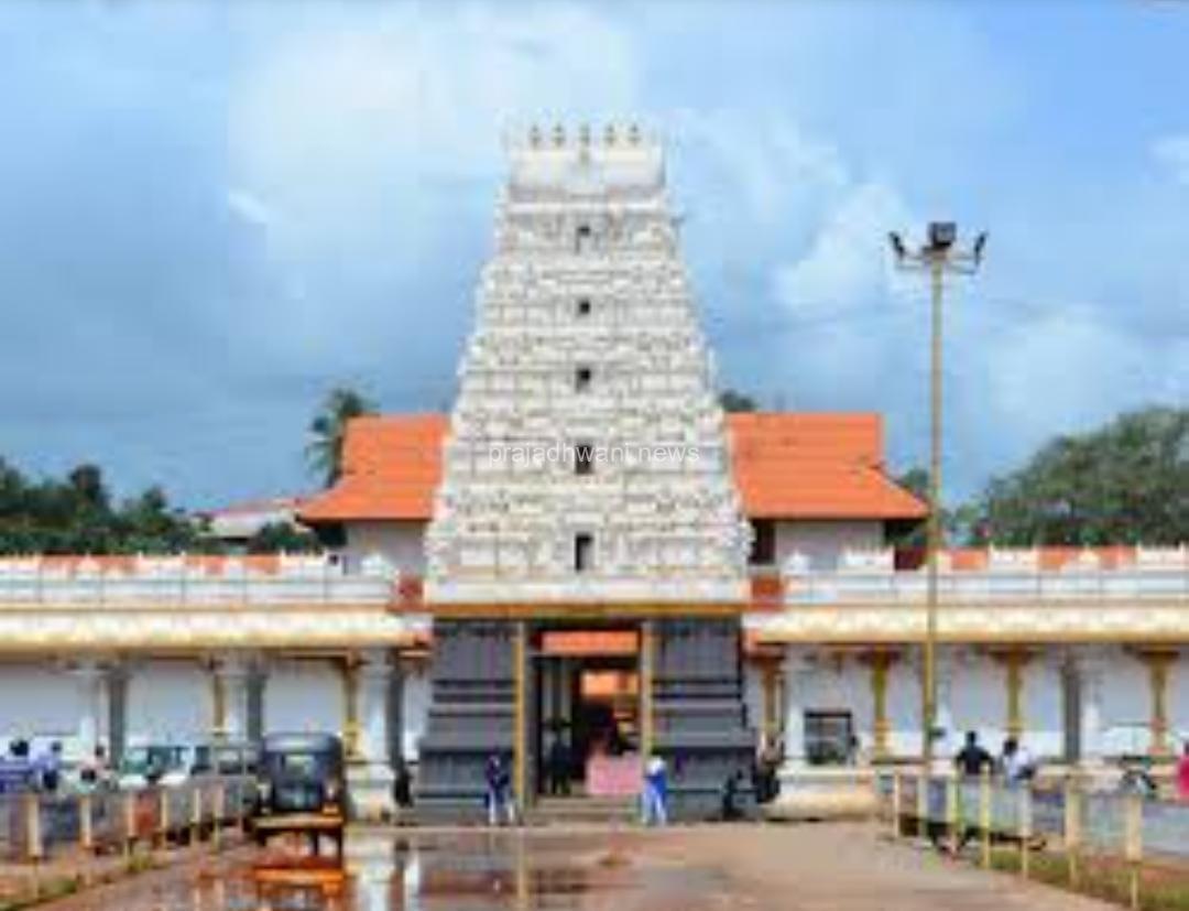 ಪುತ್ತೂರು ಶ್ರೀ ಮಹಾಲಿಂಗೇಶರ ದೇವರ ಜಾತ್ರೋತ್ಸವ ಹಿನ್ನೆಲೆ ಡ್ರೋಣ್ ನಿರ್ಬಂಧ! ಮುಖ್ಯರಸ್ತೆಗೆ ದೀಪಾಲಂಕಾರ, ಬಸ್ ವ್ಯವಸ್ಥೆ, ಹಿಂದಿನಂತೆ ಅನ್ಯಮತೀಯರಿಗೆ ವ್ಯಾಪಾರಕ್ಕೆ ಅವಕಾಶ ಇಲ್ಲ