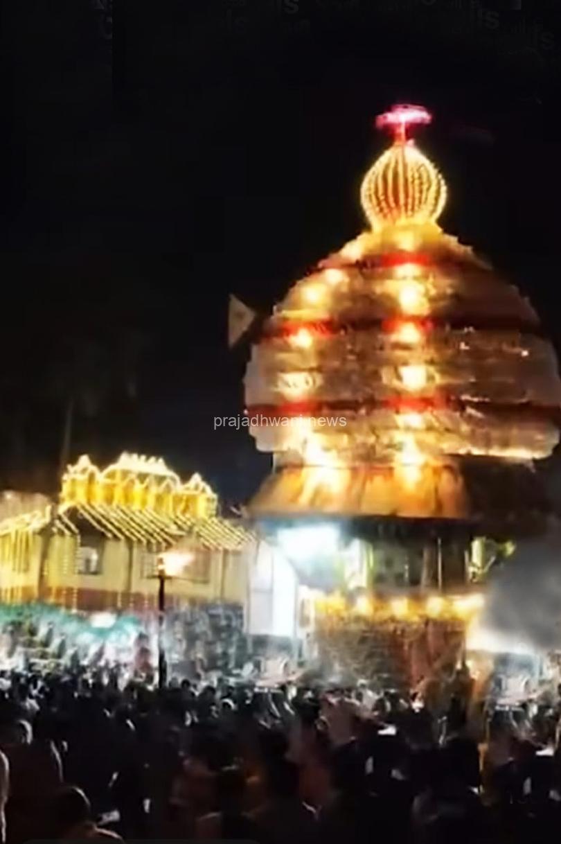 ಮೂಲ್ಕಿ ಬಪ್ಪನಾಡು ದೇವಸ್ಥಾನ ರಥೋತ್ಸವ ವೇಳೆ ಮುರಿದ ತೇರು, ಭಕ್ತಾದಿಗಳು ಪ್ರಾಣ ಅಪಾಯದಿಂದ ಪಾರು.