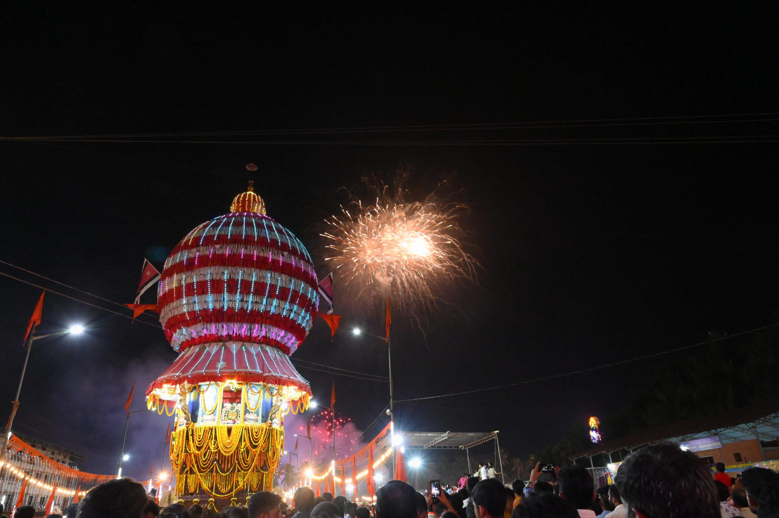 ಪುತ್ತೂರು ಶ್ರೀ ಮಹಾಲಿಂಗೇಶ್ವರ ದೇವಸ್ಥಾನದ ವೈಭವದ ಬ್ರಹ್ಮರಥೋತ್ಸವ
