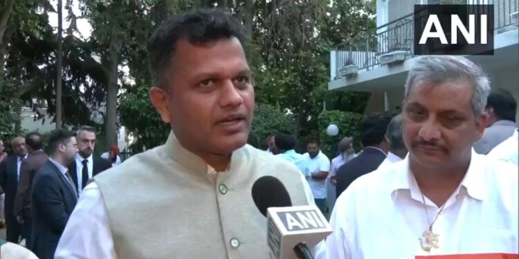 ಭಯೋತ್ಪಾದನೆ ವಿರುದ್ಧ ಭಾರತದ ನಿಲುವಿಗೆ ಗ್ರೀಸ್ ಸಂಪೂರ್ಣ ಬೆಂಬಲ ರಾಜಿರಹಿತ ನೀತಿ ಸ್ಪಷ್ಟಪಡಿಸಿದ ಸಂಸದ ಕ್ಯಾ. ಚೌಟ ಒಳಗೊಂಡ ಸರ್ವಪಕ್ಷಗಳ ನಿಯೋಗ