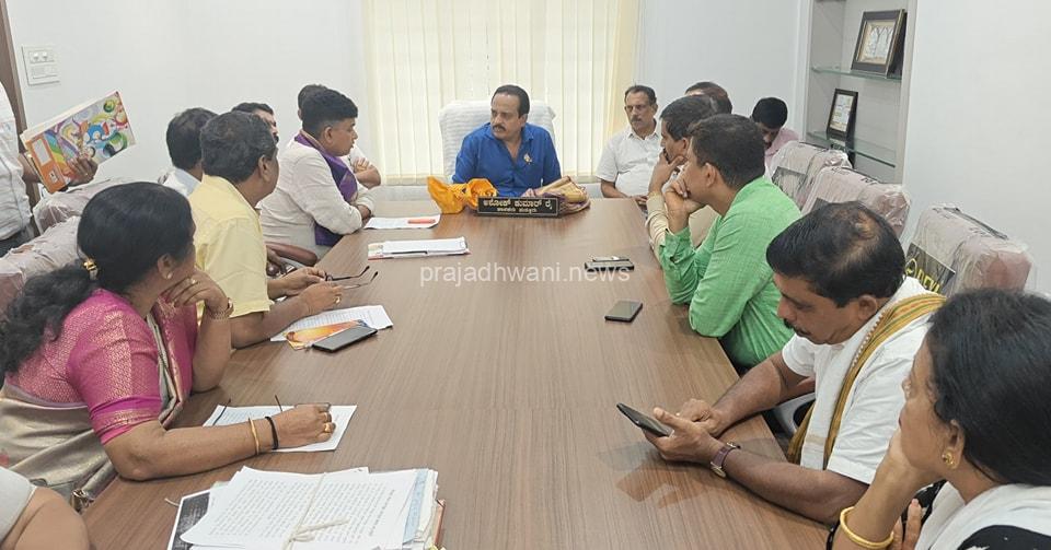 ಪುತ್ತೂರು: ಬೊಳುವಾರಿನಲ್ಲಿರುವ ಕುಕ್ಕೇಶ್ರೀ ಸುಬ್ರಹ್ಮಣ್ಯ ದೇವಸ್ಥಾನದ ಜಾಗದ ವಿಚಾರ – ಸುಬ್ರಹ್ಮಣ್ಯ, ಮಹಾಲಿಂಗೇಶ್ವರ ದೇವಳದ ಆಡಳಿತ ಸಮಿತಿ ಜಂಟಿ ಸಭೆ