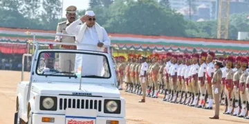 ಮೊಬೈಲ್ ಬಿಡಿ – ಪುಸ್ತಕ ಹಿಡಿ ಮತ್ತು ಓದು ಕರ್ನಾಟಕ’ ಎಂಬ ಕಾರ್ಯಕ್ರಮ: ಮುಖ್ಯಮಂತ್ರಿ ಸಿದ್ದರಾಮಯ್ಯ ಘೋಷಣೆ