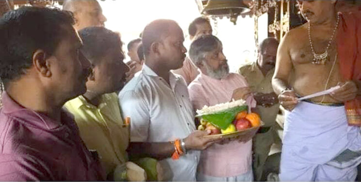 ಮಹೇಶ್ ಶೆಟ್ಟಿ ತಿಮರೋಡಿ ಶೀಘ್ರ ಜಾಮೀನಿಗಾಗಿ ಪುತ್ತೂರು ಮಹಾಲಿಂಗೇಶ್ವರ ದೇವಸ್ಥಾನದಲ್ಲಿ ಅಭಿನವ ಭಾರತ ಮಿತ್ರಮಂಡಳಿಯಿಂದ ಪ್ರಾರ್ಥನೆ