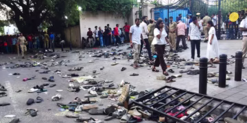 ಚಿನ್ನಸ್ವಾಮಿ ಕ್ರೀಡಾಂಗಣದ ಬಳಿ ಸಂಭವಿಸಿದ್ದ ಕಾಲ್ತುಳಿತ: ಮೃತಪಟ್ಟವರ ಪ್ರತಿ ಕುಟುಂಬಕ್ಕೆ ರೂ. 25 ಲಕ್ಷ ನೆರವು ನೀಡಿದ RCB!