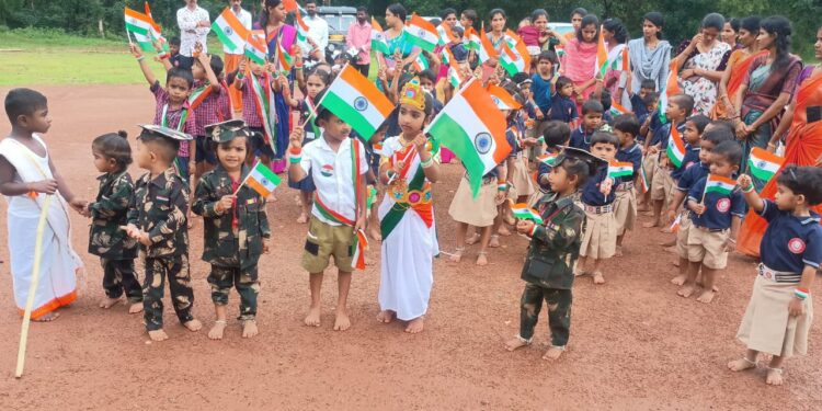 ಮೊಗ್ರು ಗ್ರಾಮದ ಅಲೆಕ್ಕಿ ಶ್ರೀರಾಮ ಶಿಶುಮಂದಿರದಲ್ಲಿ 79 ನೇ ವರ್ಷದ ಸ್ವಾತಂತ್ರ್ಯ ದಿನಾಚರಣೆ