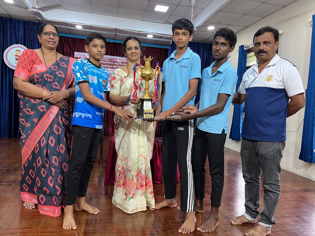 ಬೆಳ್ತಂಗಡಿ: ಟೇಬಲ್ ಟೆನಿಸ್ ಟೂರ್ನಮೆಂಟ್ ನಲ್ಲಿ ಬೆಳಾಲು ಶ್ರೀ ಧರ್ಮಸ್ಥಳ ಮಂಜುನಾಥೇಶ್ವರ ಪ್ರೌಢಶಾಲೆ ದ್ವಿತೀಯ
