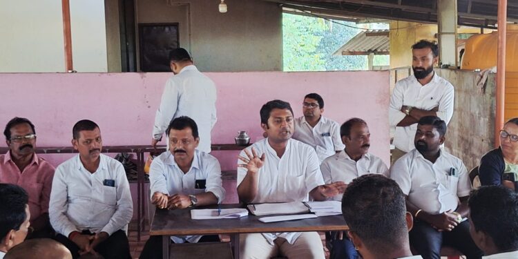 ಬೆಳ್ತಂಗಡಿ ಬ್ಲಾಕ್ ಕಾಂಗ್ರೆಸ್ ನಗರ ಸಮಿತಿಯ ಆರಂಬೋಡಿ ಗ್ರಾಮದ ಬೂತ್ ಪ್ರಗತಿ ಸಭೆ