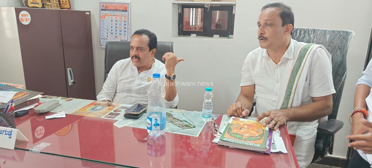 ರಶೀದಿ ಮಾಡಿಸಿ ಪೂಜೆ ಮಾಡಿಸಿ ಹಣ ಕೊಡದೆ ಶ್ರೀ ಮಹಾಲಿಂಗೇಶ್ವರ ದೇವರಿಗೆ ವಂಚನೆ ಮಾಡಿದ ಮಾಜಿ ಶಾಸಕ ಸಂಜೀವ ಮಠಂದೂರು: ಶಾಸಕ ಅಶೋಕ್ ರೈ ಗಂಭೀರ ಆರೋಪ