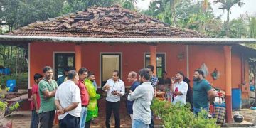 ಪುತ್ತೂರು: ಬೆದ್ರಾಳದಲ್ಲಿ ಮನೆಗೆ ಸಿಡಿಲು ಬಡಿದು ಹಾನಿ : ಶಾಸಕ ಅಶೋಕ್ ರೈ ಭೇಟಿ