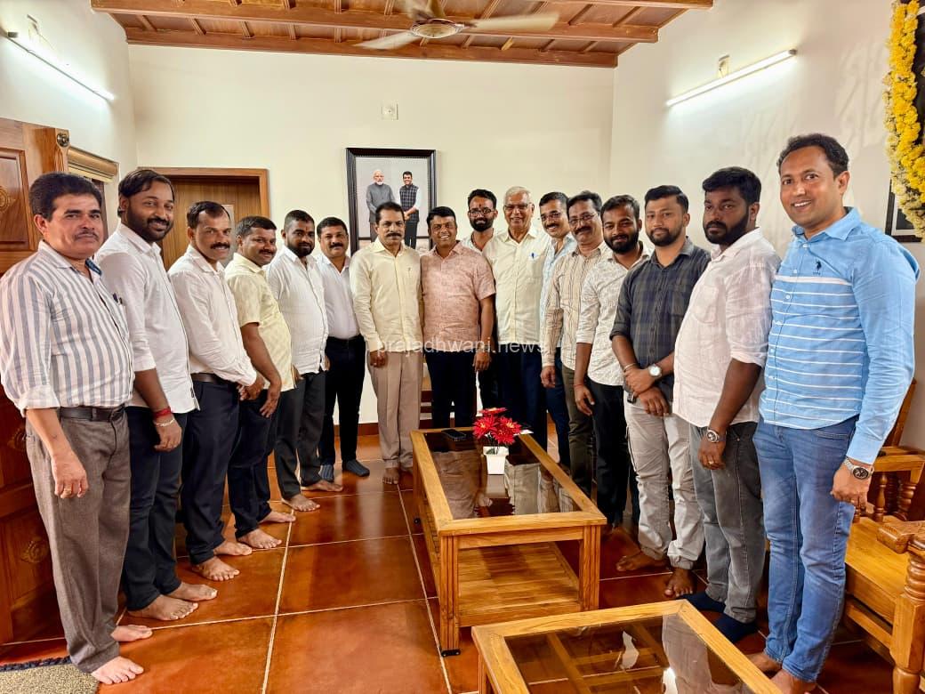 ಬೆಳ್ತಂಗಡಿ ತಾಲೂಕು ಗೌಡರ ಯಾನೆ ಒಕ್ಕಲಿಗರ ಸೇವಾ ಸಂಘದ ವತಿಯಿಂದ ಮಾನ್ಯ ಶಾಸಕರರಾದ ಹರೀಶ್ ಪೂಂಜ ರವರನ್ನು ಭೇಟಿ