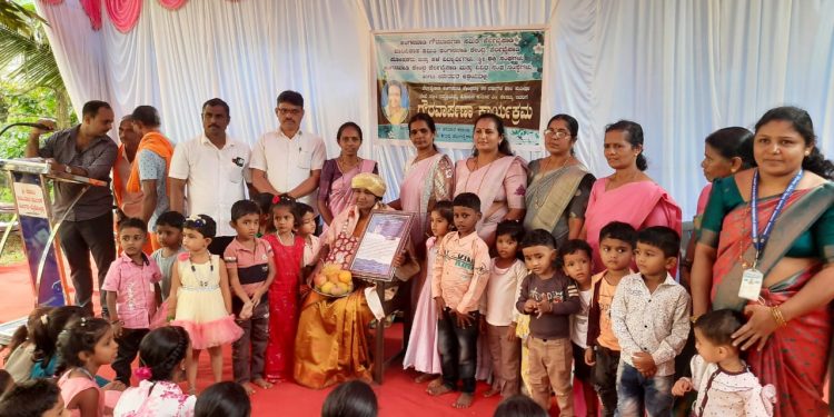 ಬಂದಾರು: ಪೆರ್ಲ-ಬೈಪಾಡಿ ಅಂಗನವಾಡಿ ಕಾರ್ಯಕರ್ತೆ ಎಂ. ಸೇಸಮ್ಮರವರಿಗೆ ಗೌರವಾರ್ಪಣೆ