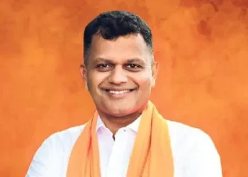 ಎಸ್‌ಡಿಪಿಐ ಹೆಸರಿನಲ್ಲಿ ನಿಷೇಧಿತ ಪಿಎಫ್‌ಐನ ಹಿಂಬಾಗಿಲ ರಾಜಕೀಯ ಪ್ರವೇಶ ಪ್ರಜಾಪ್ರಭುತ್ವ-ರಾಷ್ಟ್ರೀಯ ಭದ್ರತೆಗೆ ದೊಡ್ಡ ಅಪಾಯʼ  ಗಂಭೀರ ವಿಷಯದ ಬಗ್ಗೆ ಸದನದಲ್ಲಿ ಧ್ವನಿಯೆತ್ತಿದ ದಕ್ಷಿಣ ಕನ್ನಡ ಸಂಸದ ಕ್ಯಾ. ಚೌಟ