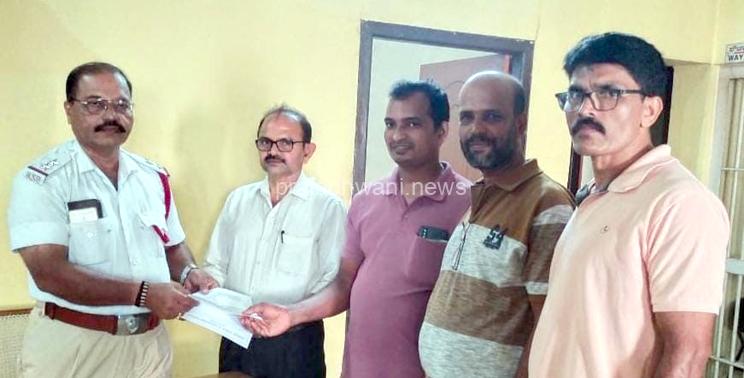 ಪುತ್ತೂರು:ಎಪಿಎಂಸಿ ರೋಡ್ ನಿಂದ KSRTC ಬಸ್ ನಿಲ್ದಾಣ ನಕ್ಕೆ ಬರುವ ರಸ್ತೆ ಯನ್ನು ಏಕಮುಖ ರಸ್ತೆ ಮಾಡಲು ಮನವಿ