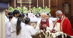 ಚರ್ಚ್​ನಲ್ಲಿ ಕ್ರಿಸ್ಮಸ್ ಪ್ರಾರ್ಥನೆಯಲ್ಲಿ ಭಾಗವಹಿಸಿದ ಪ್ರಧಾನಿ ಮೋದಿ