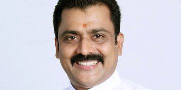 ವಿಧಾನ ಪರಿಷತ್ ಅಧಿವೇಶನದಲ್ಲಿ ರಾಜ್ಯದ ಕೃಷಿಕರನ್ನು ಗಂಭೀರ ನಿರಾಶೆಯಲ್ಲಿಟ್ಟಿರುವ ಬೆಳೆ ವಿಮೆ ಪರಿಹಾರ ಸಂಬಂಧಿಸಿದ ಸಮಸ್ಯೆಯನ್ನು ಸದನದ ಗಮನಕ್ಕೆ ತಂದ ವಿಧಾನ ಪರಿಷತ್ ಸದಸ್ಯ ಶ್ರೀ ಕಿಶೋರ್ ಕುಮಾರ್