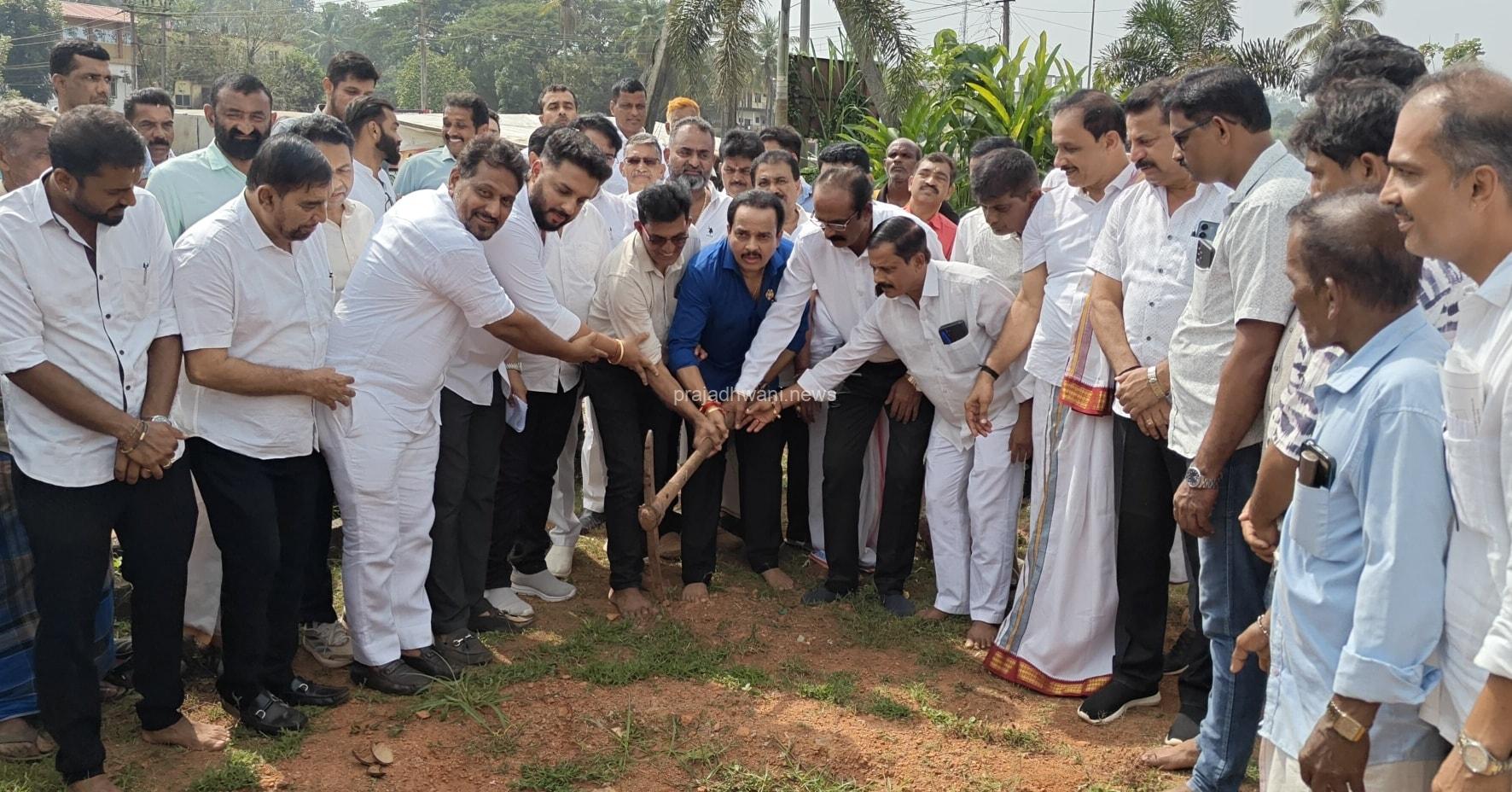 ಪುತ್ತೂರಿನಲ್ಲಿ ರಾಜ್ಯದ ಮೂರನೇ ಅತೀ ಎತ್ತರದ ರಾಷ್ಟ್ರಧ್ವಜಸ್ತಂಭಕ್ಕೆ ಶಿಲಾನ್ಯಾಸ
