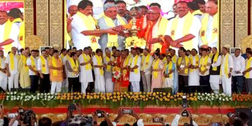 ಶಿವಗಿರಿ ಶಾಖಾ ಮಠ ಸ್ಥಾಪನೆಗೆ 5 ಎಕರೆ ಜಮೀನು ಘೋಷಣೆ ಜಾಗ ಗುರುತಿಸಲು ಬಿಲ್ಲವ ಸಮಾಜದ ಮುಖಂಡರಿಗೆ ಸೂಚಿಸಿದ : ಸಿಎಂ