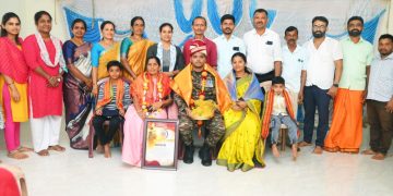 ದೇಶದ ಸೈನ್ಯದಲ್ಲಿ ಸೇವೆಗೈದು ನಿವೃತ್ತರಾಗಿ ಹುಟ್ಟೂರಿಗೆ ಆಗಮಿಸಿದ ಮುಗೇರಡ್ಕ ಶ್ರೀ ಅಶೋಕ್ ಪಿ.ಎಲ್ ರವರಿಗೆ ಬಂದಾರು ಗ್ರಾಮ ಪಂಚಾಯತ್ ವತಿಯಿಂದ ಸನ್ಮಾನ