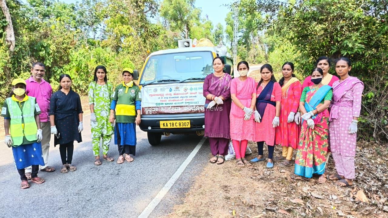 ಬೆಳಾಲು ಗ್ರಾಮ ಪಂಚಾಯತ್ ಹಾಗೂ ಸಂಜೀವಿನಿ ಒಕ್ಕೂಟದ ವತಿಯಿಂದ ಕೂಡಲ್ ಕೆರೆ ಮುಖ್ಯ ರಸ್ತೆ ಇಕ್ಕೆಲದಲ್ಲಿ ಸ್ವಚ್ಛತಾ ಕಾರ್ಯಕ್ರಮ
