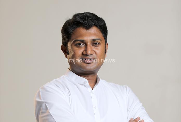 ಕುಕ್ಕೆಡಿ ಅಂಬೇಡ್ಕರ್ ಭವನದ ನವೀಕೃತ ಕಟ್ಟಡ ಉದ್ಘಾಟನೆ. ಮತ್ತು ಹಕ್ಕುಪತ್ರ ವಿತರಣಾ ಸಮಾರಂಭ ಉಸ್ತುವಾರಿ ಸಚಿವರ ಬಾಗಿ: ರಕ್ಷಿತ್ ಶಿವರಾಂ