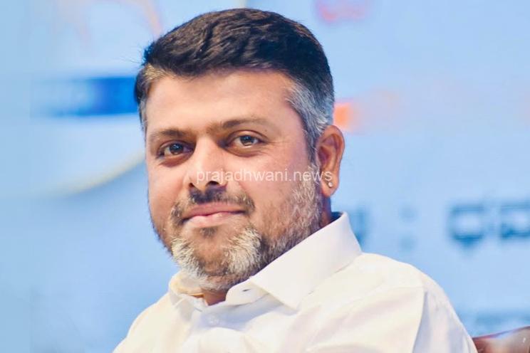 ಧರ್ಮಸ್ಥಳ: ಅತೀ ಅಗತ್ಯತೆಯ ಸಂಪರ್ಕ ಸೇತುವೆಗಳ ಪುನರ್ ನಿರ್ಮಾಣ ಕಾಮಗಾರಿಗಳಿಗೆ ಅನುದಾನ ಪೂರೈಸಿದ ಶಾಸಕ ಹರೀಶ್ ಪೂಂಜ