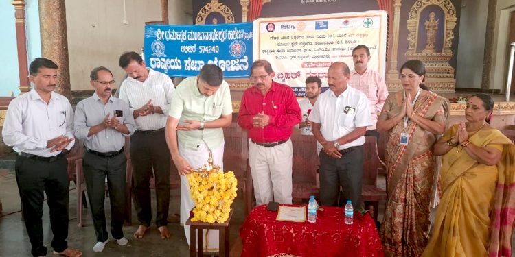 ಬೆಳ್ತಂಗಡಿ: ವಿವಿಧ ಸಂಘ ಸಂಸ್ಥೆಗಳ ಸಹಯೋಗದೊಂದಿಗೆ ಉಜಿರೆಯಲ್ಲಿ ಬೃಹತ್ ರಕ್ತದಾನ ಶಿಬಿರ