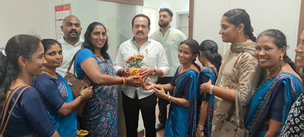 ಪಶುಪಾಲನಾ ಇಲಾಖೆಯಿಂದ ಗೌರವಧನ : ಪಶು ಸಖಿಯರಿಂದ ಶಾಸಕ ಅಶೋಕ್ ರೈ ಗೆ ಮನವಿ