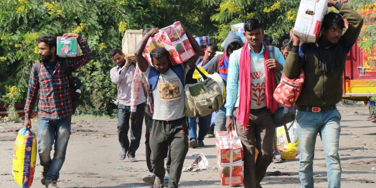 ಅನಧಿಕೃತವಾಗಿ ನೆಲೆಸಿರುವ ವಿದೇಶಿಯರಿಗೆ ನಡುಕ ಶುರು: ಅಕ್ರಮ ವಲಸಿಗರ ಪತ್ತೆಗೆ ರಾಜ್ಯದಲ್ಲಿ ವಿಶೇಷ ಕಾರ್ಯಾಚರಣೆ