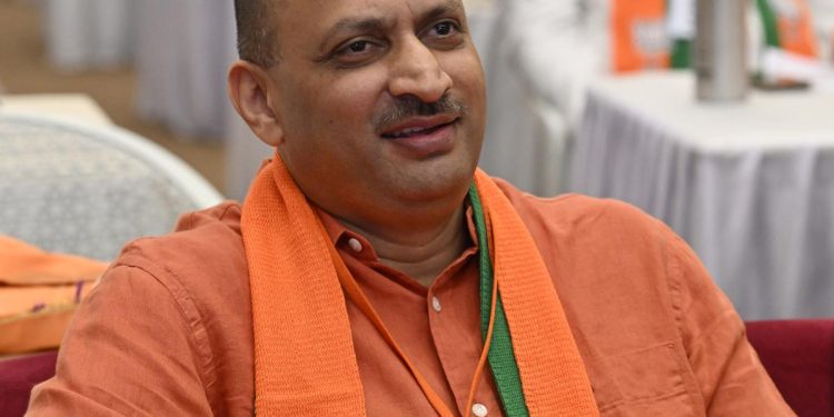 ಹಿಂದೂ ಫೈರ್ ಬ್ರ್ಯಾಂಡ್ ರಿ ಎಂಟ್ರಿ!:ಅನಂತ್ ಕುಮಾರ್ ಹೆಗಡೆ ಮತ್ತೆ ಸಕ್ರಿಯ ರಾಜಕೀಯಕ್ಕೆ?