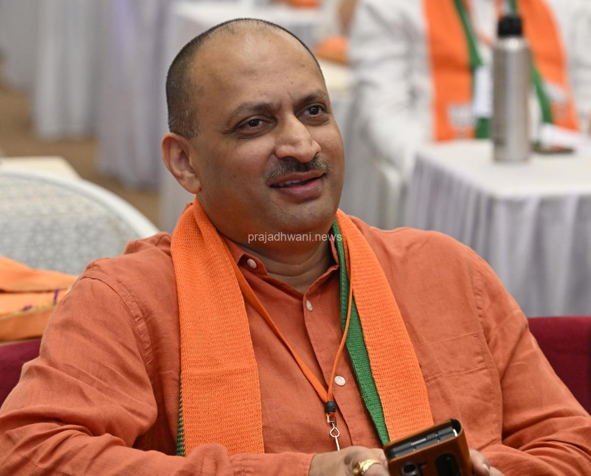 ಹಿಂದೂ ಫೈರ್ ಬ್ರ್ಯಾಂಡ್ ರಿ ಎಂಟ್ರಿ!:ಅನಂತ್ ಕುಮಾರ್ ಹೆಗಡೆ ಮತ್ತೆ ಸಕ್ರಿಯ ರಾಜಕೀಯಕ್ಕೆ?