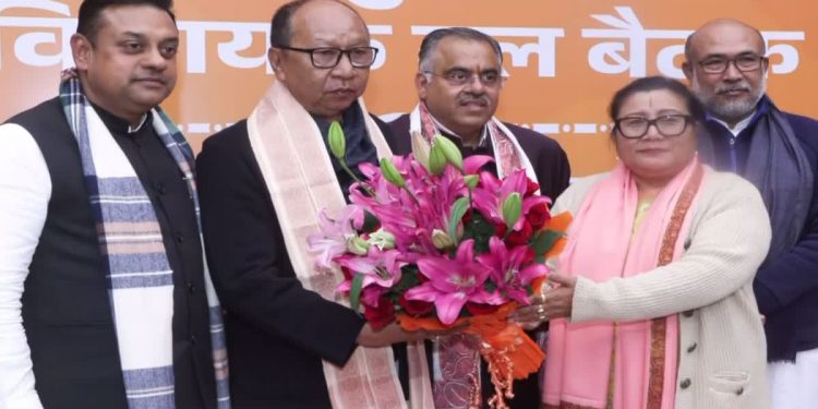 ಮಣಿಪುರ ನೂತನ ಮುಖ್ಯಮಂತ್ರಿ ಆಗಿ ವೈ. ಖೇಮ್‌ಚಂದ್ ಸಿಂಗ್ ಪ್ರಮಾಣ ವಚನ ರಾಷ್ಟ್ರಪತಿ ಆಡಳಿತಕ್ಕೆ ಅಂತ್ಯ