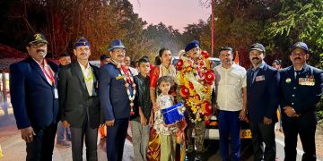 ಬಂದಾರು: ಹುಟ್ಟೂರಿಗೆ ಆಗಮಿಸಿದ ವೀರ ಯೋಧ ಎ.ಸಿ.ಪಿ ಹವಾಲ್ದಾರ್ ಶ್ರೀ ದೇವಪ್ರಸಾದ್ ಗೌಡರಿಗೆ ಗೌರವಪೂರ್ಣ ಸ್ವಾಗತ ಮತ್ತು ಅಭಿನಂದನಾ ಕಾರ್ಯಕ್ರಮ