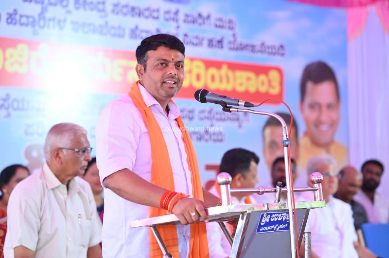 ಬೆಳ್ತಂಗಡಿ: ಕಡಿರುದ್ಯಾವರ ಗ್ರಾಮದ ಕುಕ್ಕುದಡಿಯಲ್ಲಿ ಸೇತುವೆ ಸಹಿತ ಕಿಂಡಿ ಅಣೆಕಟ್ಟು ನಿರ್ಮಾಣಕ್ಕೆ ರೂ.1.00 ಕೋಟಿ ಅನುದಾನ – ಶಾಸಕ ಹರೀಶ್ ಪೂಂಜ