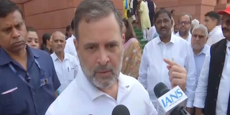 LPG ಸಂಕಷ್ಟದಿಂದಲ್ಲ-ಅದಾನಿ ಮತ್ತು ಎಪ್‌ಸ್ಟೀನ್ ಪ್ರಕರಣಗಳಿಂದ ಪ್ರಧಾನಿ ಮೋದಿ ‘ಪ್ಯಾನಿಕ್’ ಆಗಿದ್ದಾರೆ : ರಾಹುಲ್ ಗಾಂಧಿ