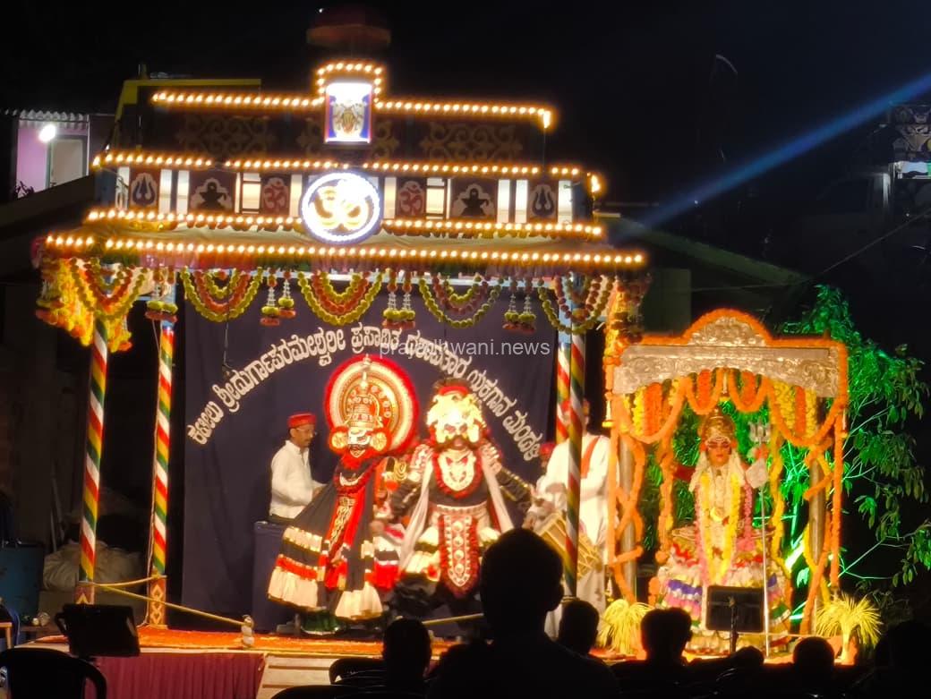 ಕುರಾಯ ಶ್ರೀ ಸದಾಶಿವ ದೇವರ ವಾರ್ಷಿಕ ಜಾತ್ರೋತ್ಸವ ಪ್ರಯುಕ್ತ ಶ್ರೀ ಕಟೀಲು ದುರ್ಗಾಪರಮೇಶ್ವರಿ ಯಕ್ಷಗಾನ ಬಯಲಾಟ