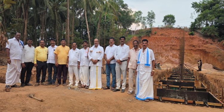 ದೇಯಿ ಬೈದ್ಯೆತಿ ಕೋಟಿ ಚೆನ್ನಯ ಮೂಲಸ್ಥಾನ ಶ್ರೀ ಕ್ಷೇತ್ರ ಗೆಜ್ಜೆಗಿರಿಯಲ್ಲಿ ಬರದಿಂದ ಸಾಗುತ್ತಿರುವ ಯಾತ್ರಿ ನಿವಾಸ, ಸಮುದಾಯ ಭವನ ಹಾಗೂ ಆಯುರ್ವೇದಿಕ್ ಕೇಂದ್ರದ ಕಾಮಗಾರಿ