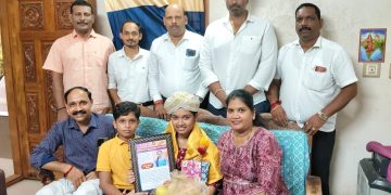 ಬೆಳ್ತಂಗಡಿ ತಾಲೂಕು ಒಕ್ಕಲಿಗ ಗೌಡರ ಸೇವಾ ಟ್ರಸ್ಟ್ (ರಿ) ವತಿಯಿಂದ ಎಸ್. ಎಸ್. ಎಲ್. ಸಿ ಪರೀಕ್ಷೆಯಲ್ಲಿ ರಾಜ್ಯಕ್ಕೆ 6 ನೇ ಸ್ಥಾನ ಪಡೆದ ಕು. ಪ್ರಾಪ್ತಿ ಗೌಡ ಗೆ ಸನ್ಮಾನ