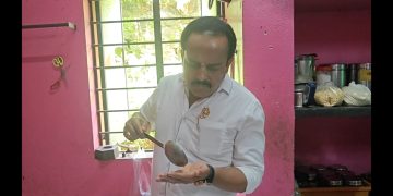 ಪುತ್ತೂರು ನಗರದ ಹೊರವಲಯದ ಹಾಸ್ಟೆಲ್ಗೆ ಭೇಟಿ ನೀಡಿ ಆಹಾರ ಪರಿಶೀಲನೆ ಮಾಡಿದ ಶಾಸಕ ಅಶೋಕ್ ರೈ