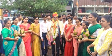 ನಾಡಪ್ರಭು ಕೆಂಪೇಗೌಡ ರಾಜ್ಯ ಪ್ರಶಸ್ತಿ ಪುರಸ್ಕೃತ ಕೇಶವ ಅಮೈ ಅವರಿಗೆ ಪುತ್ತೂರಿನಲ್ಲಿ ಅದ್ಧೂರಿಯಾಗಿ ಸ್ವಾಗತ