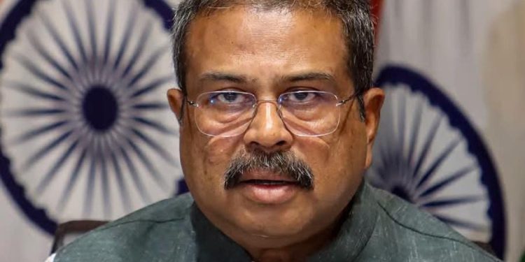 ಕೇಂದ್ರ ಶಿಕ್ಷಣ ಸಚಿವ ಧರ್ಮೇಂದ್ರ ಪ್ರಧಾನ್ ರಾಜೀನಾಮೆಗೆ ನೀಡಲಾಗಿದ್ದ ಗಡುವು ಅಂತ್ಯ